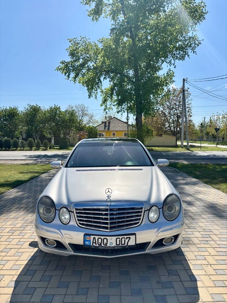 Mercedes E-Class foto 5