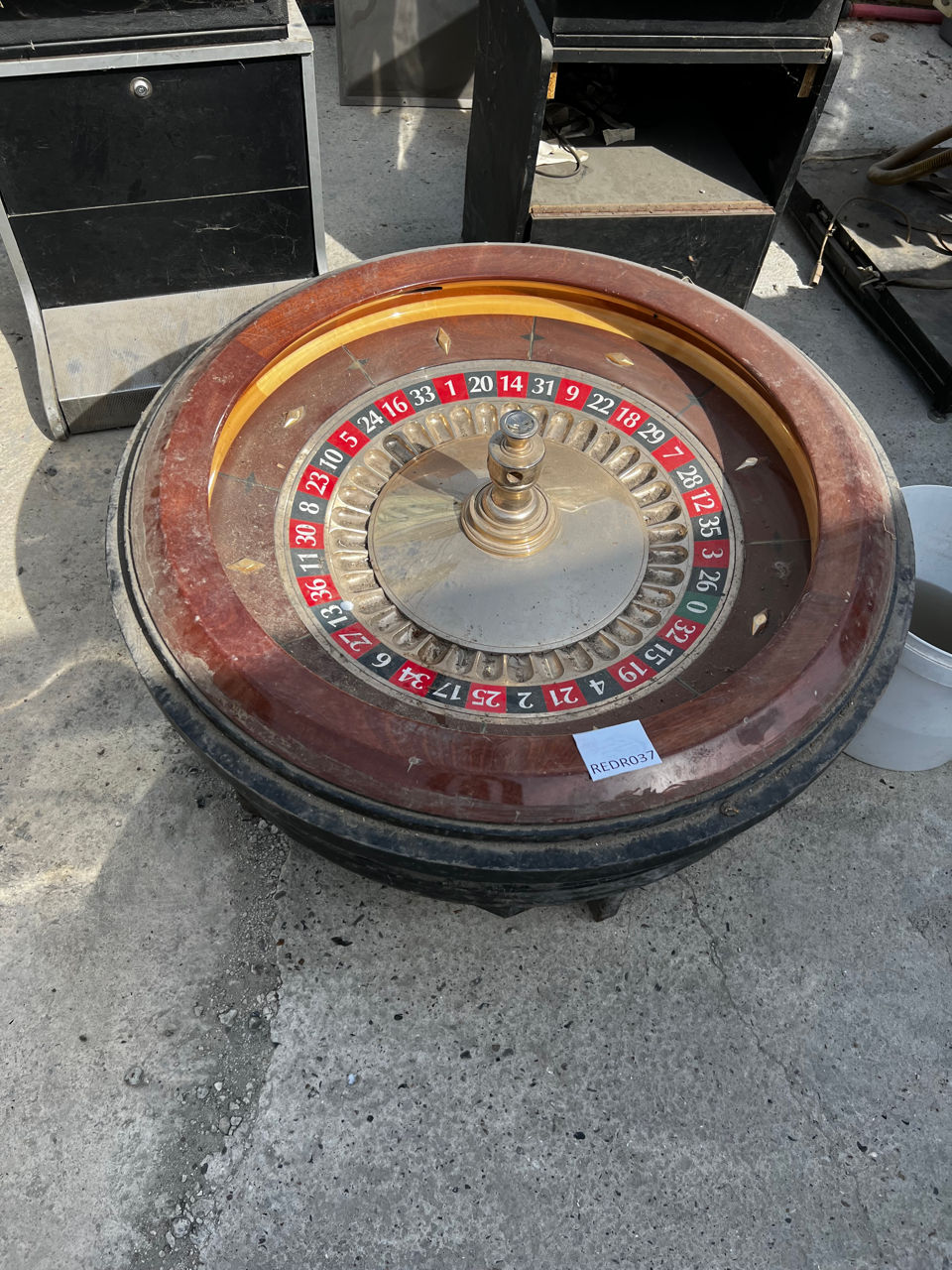 Anunț licitație foto 4