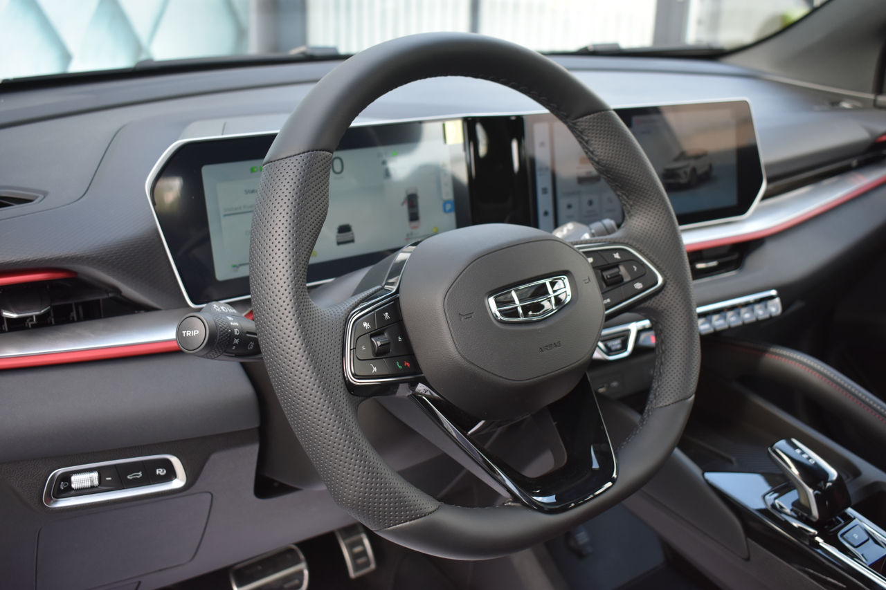 Geely Coolray foto 6