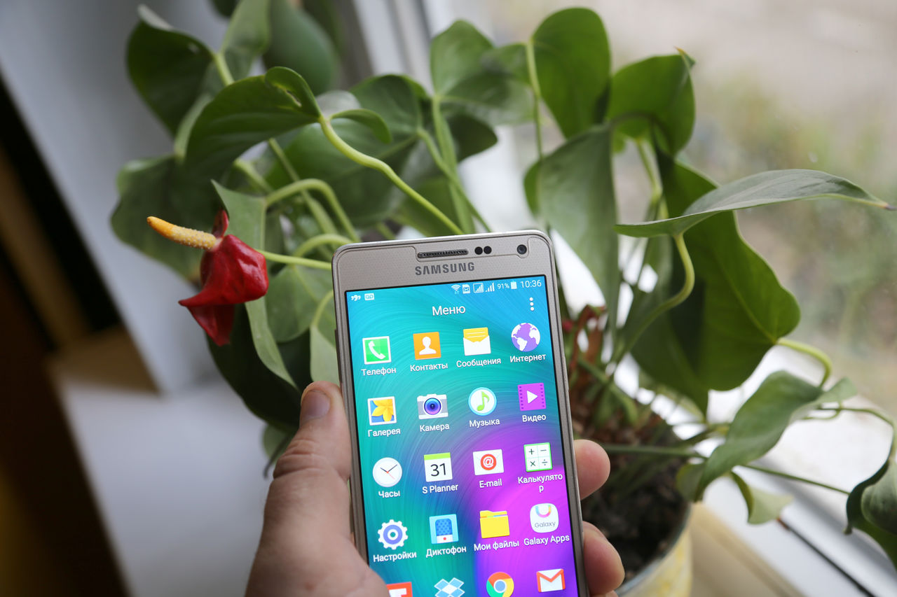 Samsung Galaxy A5(2015) золото.обмен только на самсунг.желательно подороже.