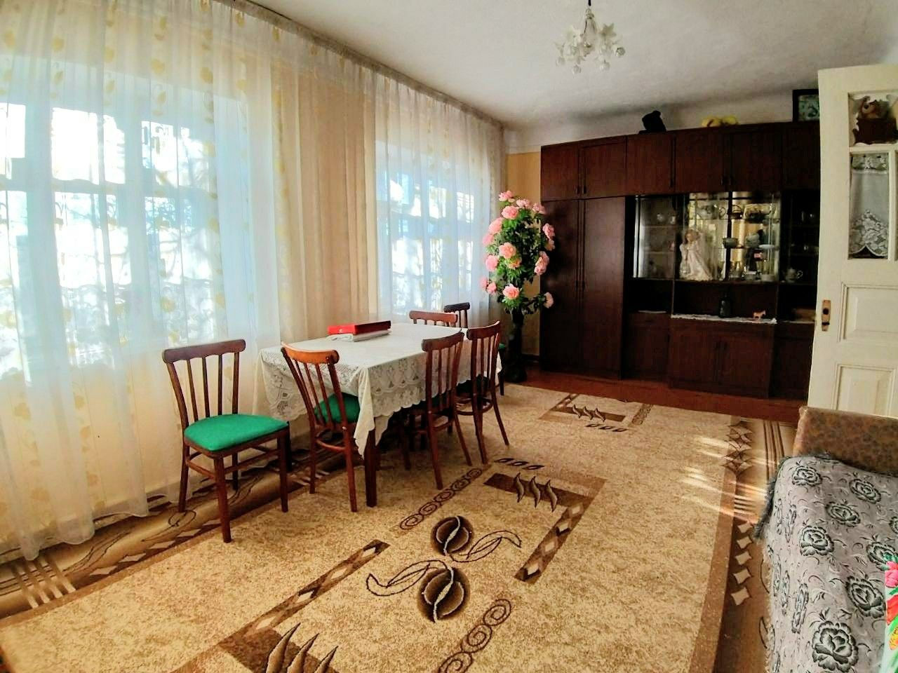 Casă spre vânzare cu 4 camere, 169 m2 în Suburbie, Straseni foto 0