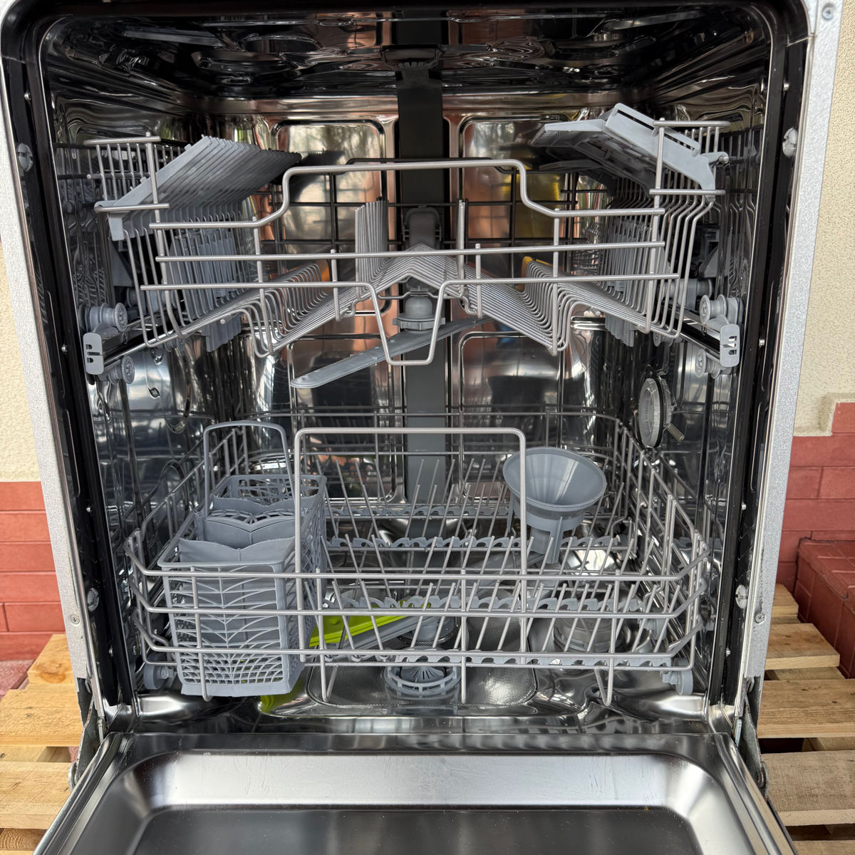Посудомоечная машина smeg STA6445-2 foto 1