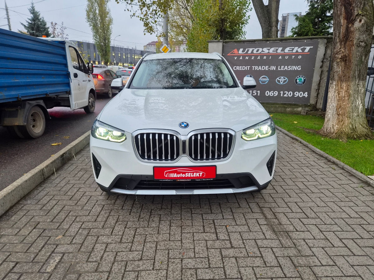 BMW X3 2022 photo 2