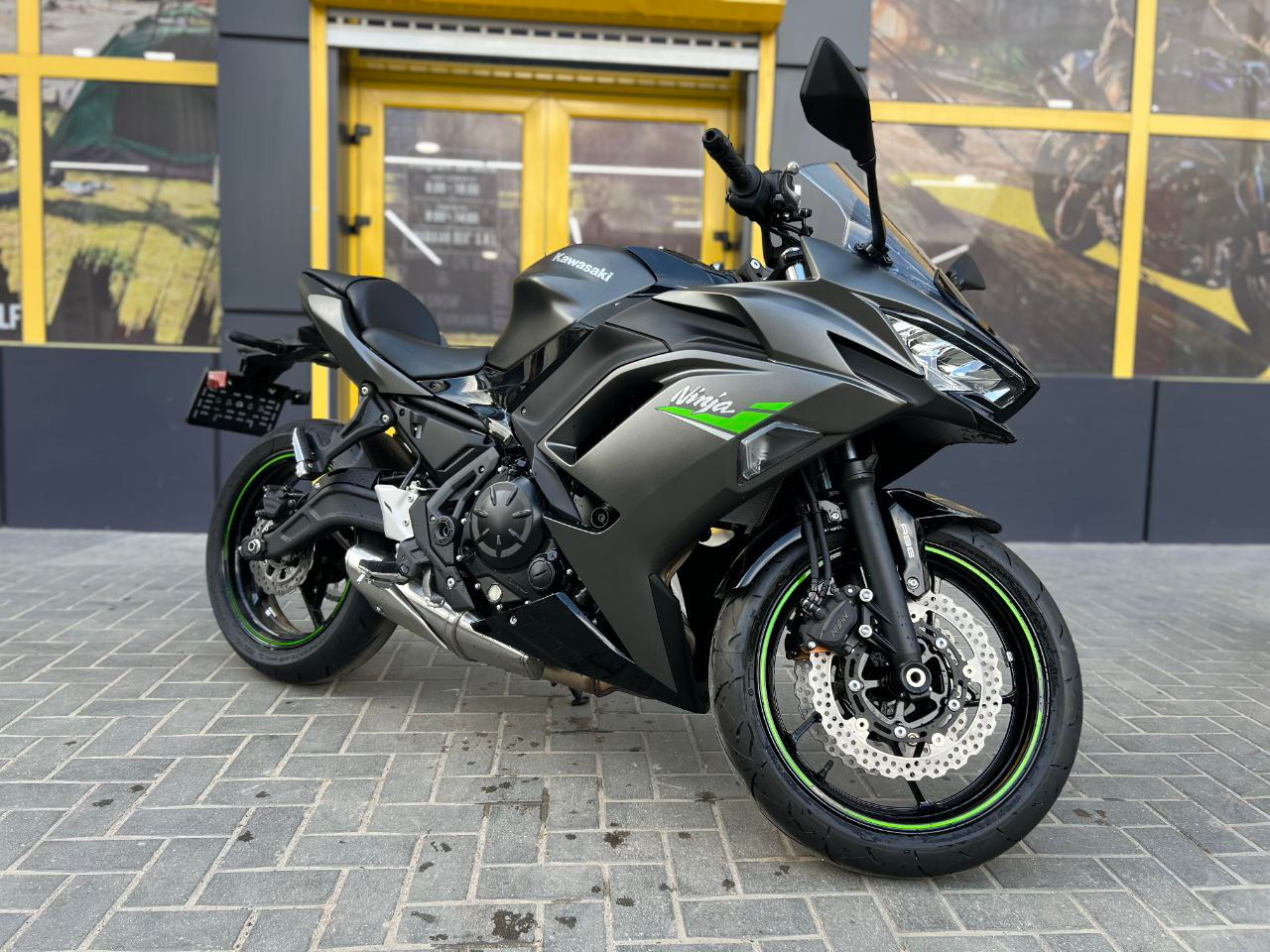 Kawasaki Ninja 650 foto 6