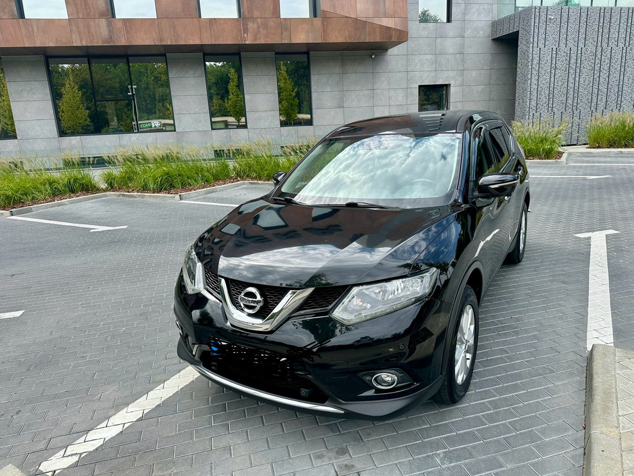 Nissan X-Trail фото 0