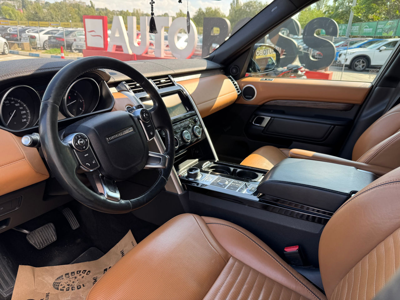Land Rover Discovery foto 8