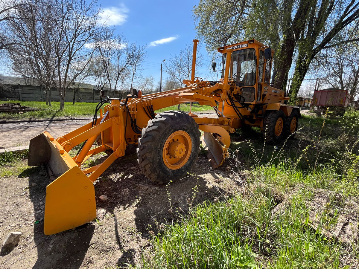 Greder Volvo BM3700 foto 2