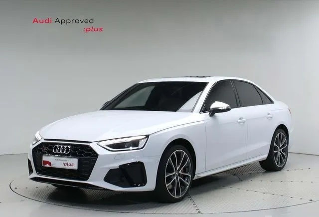 Audi S4 foto 0
