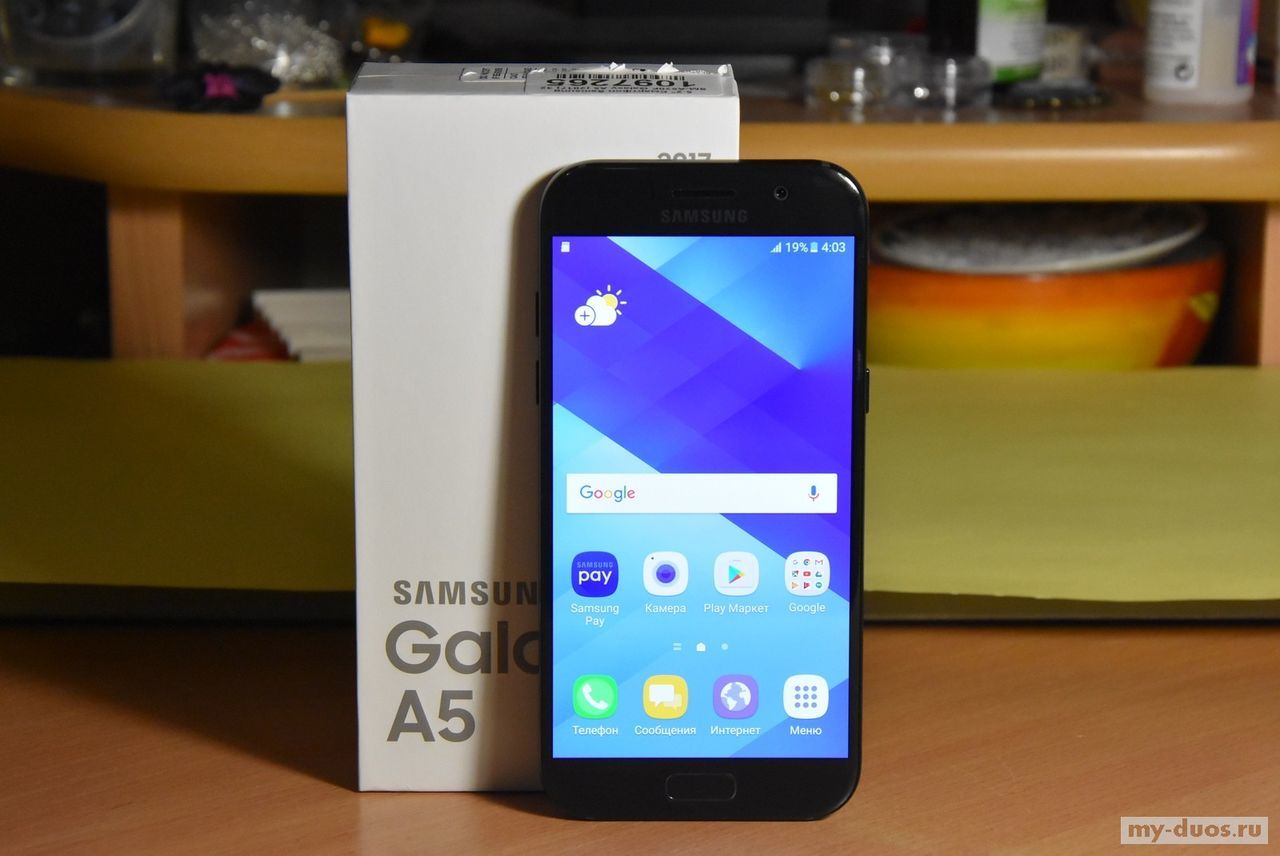 Samsung A5 (А520F) б/у + новый чехол Samsung