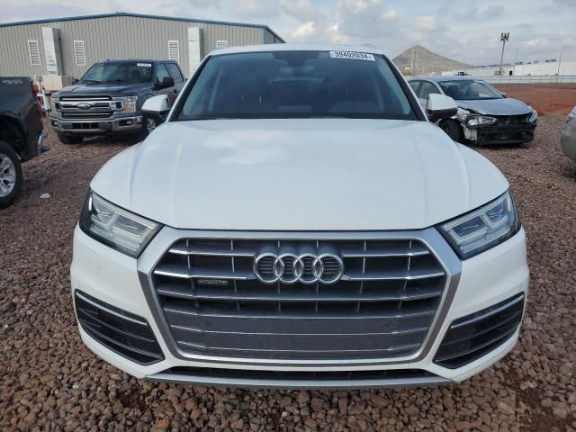 Audi Q5 foto 1