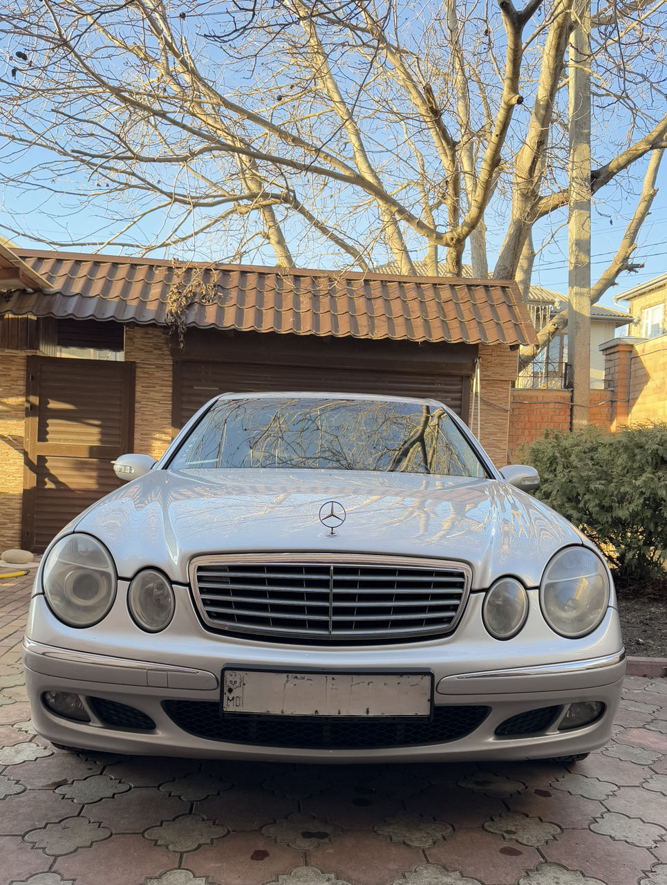 Mercedes E-Class foto 4