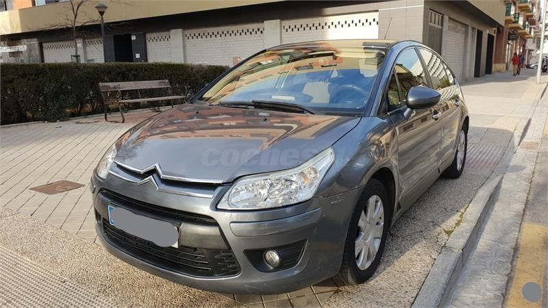 Citroen C4 фото 0