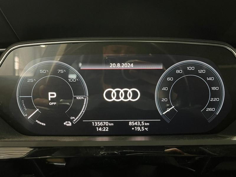 Audi E-tron Sportback foto 7