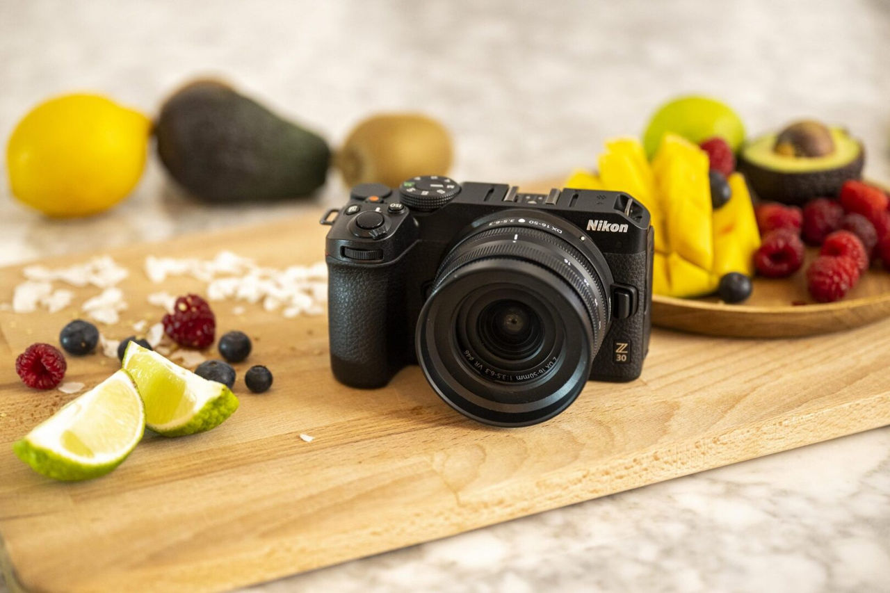 Aparat foto digital Nikon Z 30 Vlogger Kit foto 3