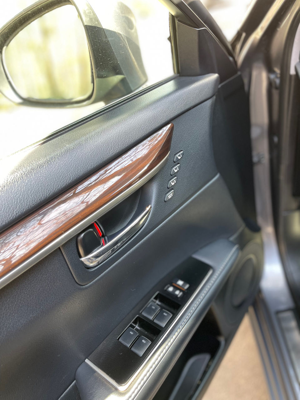 Lexus Es Series фото 18