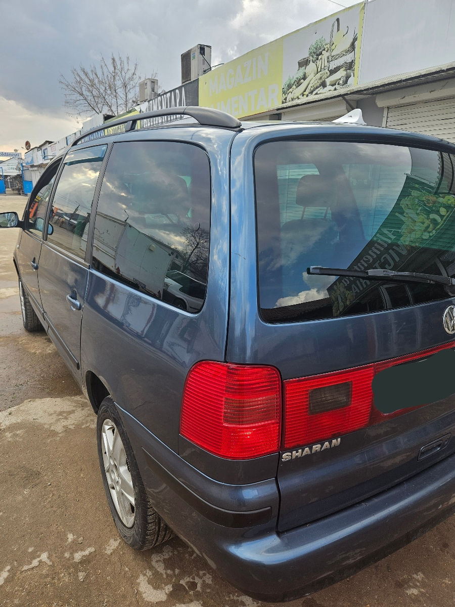 Volkswagen Sharan foto 8