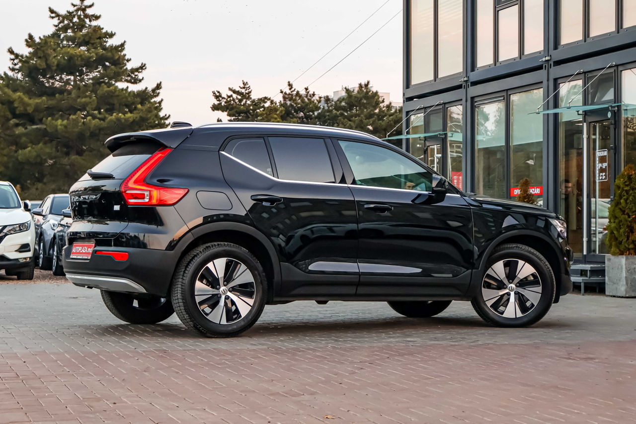 Volvo XC40 foto 2