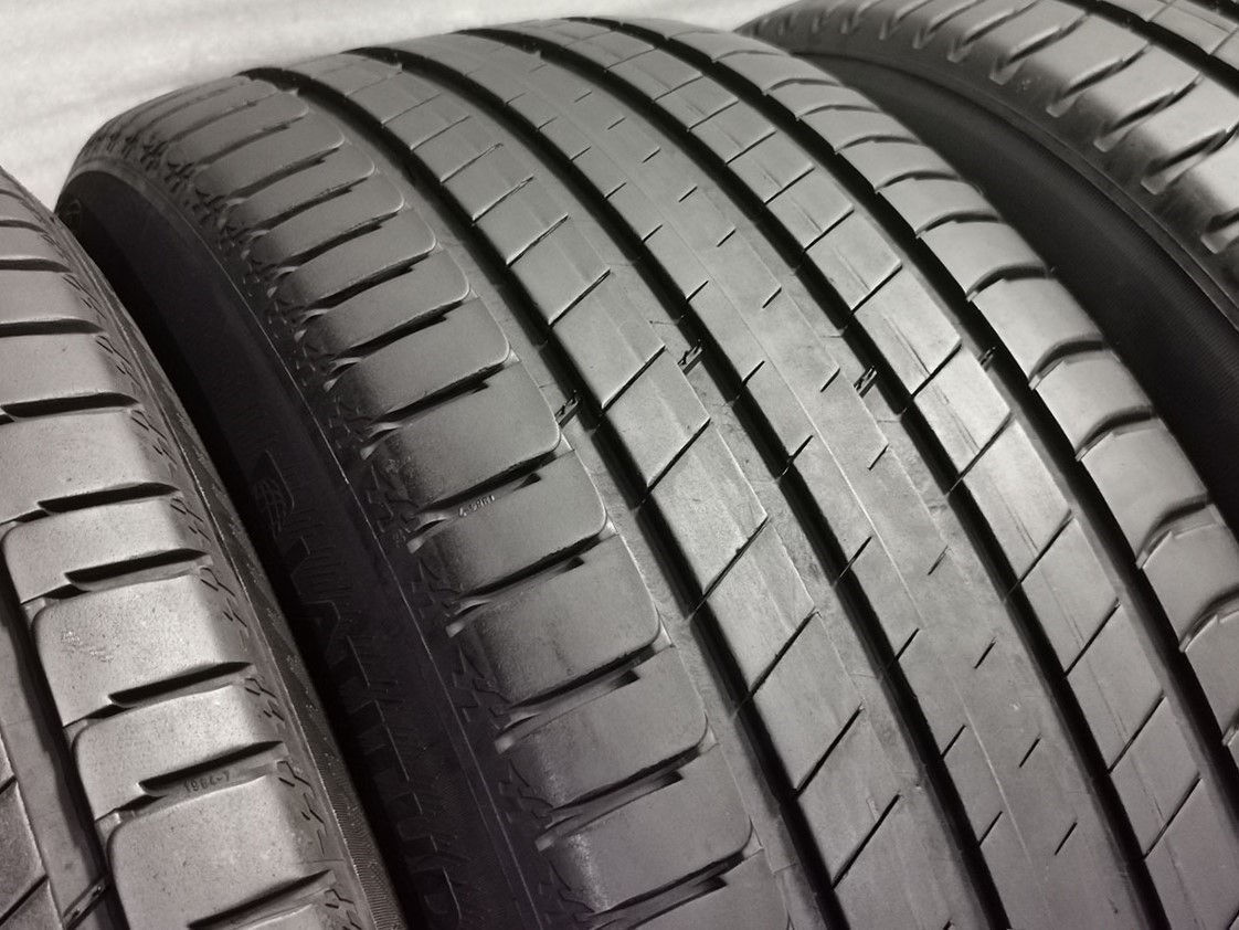 235 50 r19  Michelin  фото 1