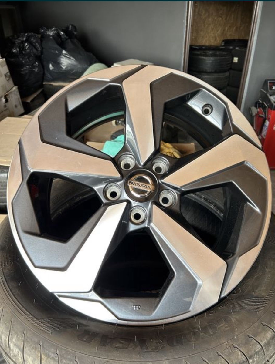Vind 3 jante   5/114,3   R18  qashqai  j12 ,  2022 фото 0