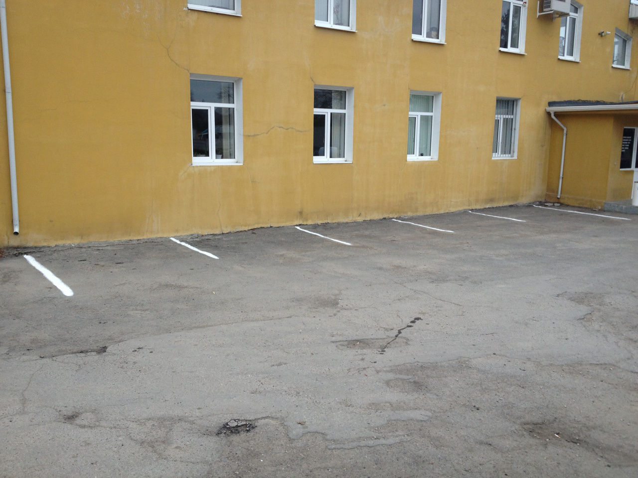 Se da in Arenda Oficii + Parcare, linga Piata Auto Pruncul.