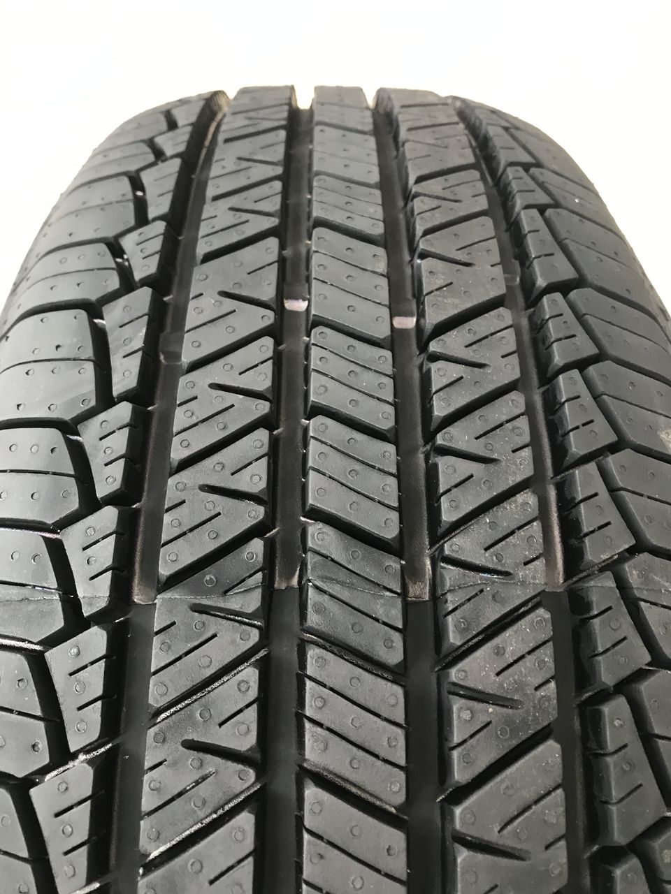 215/65 R16 Riken 4x4 Road 701 (Michelin Group)/ Доставка, livrare toata Moldova foto 2