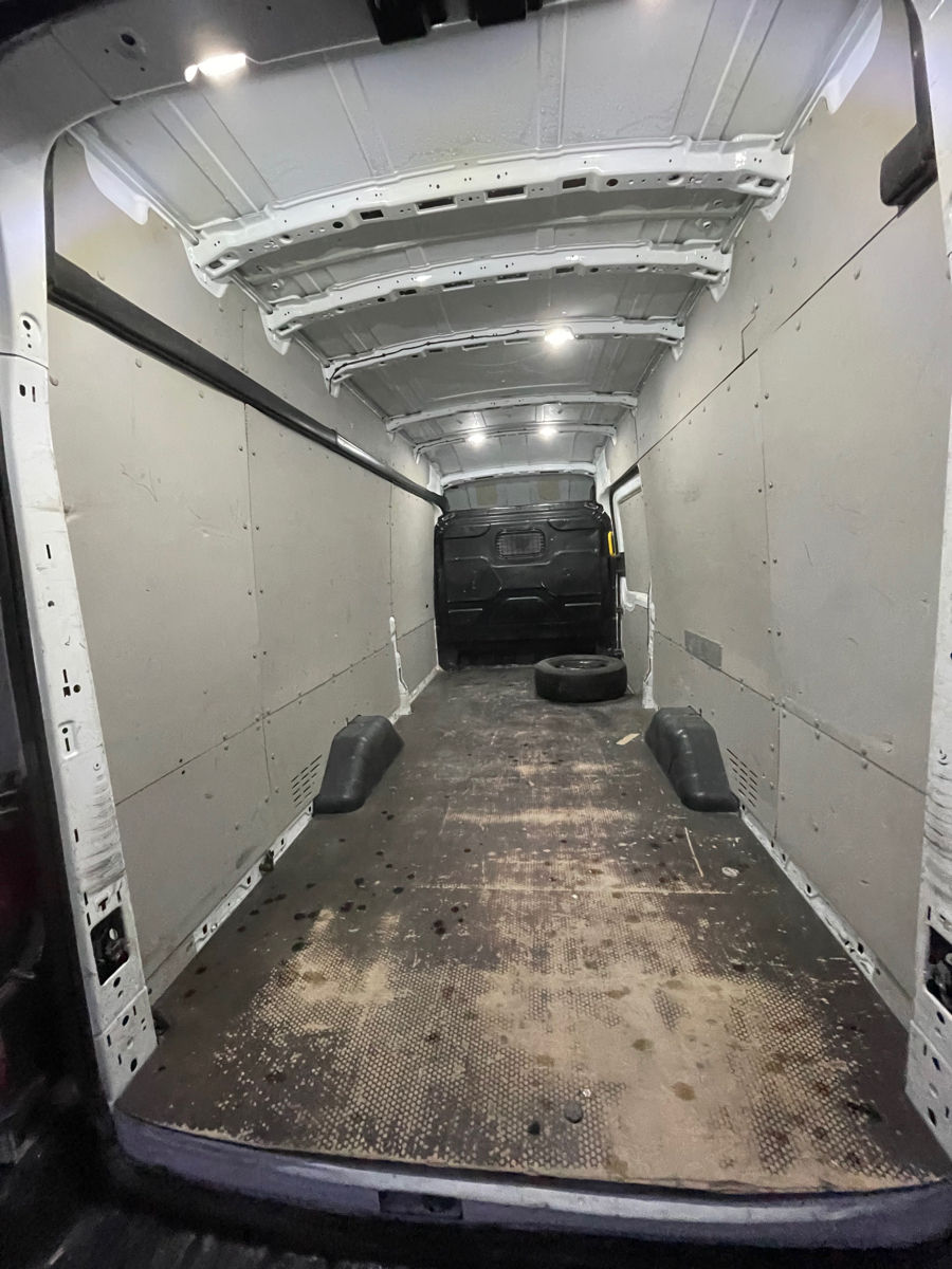 Ford Transit Extra long cu TVA foto 4