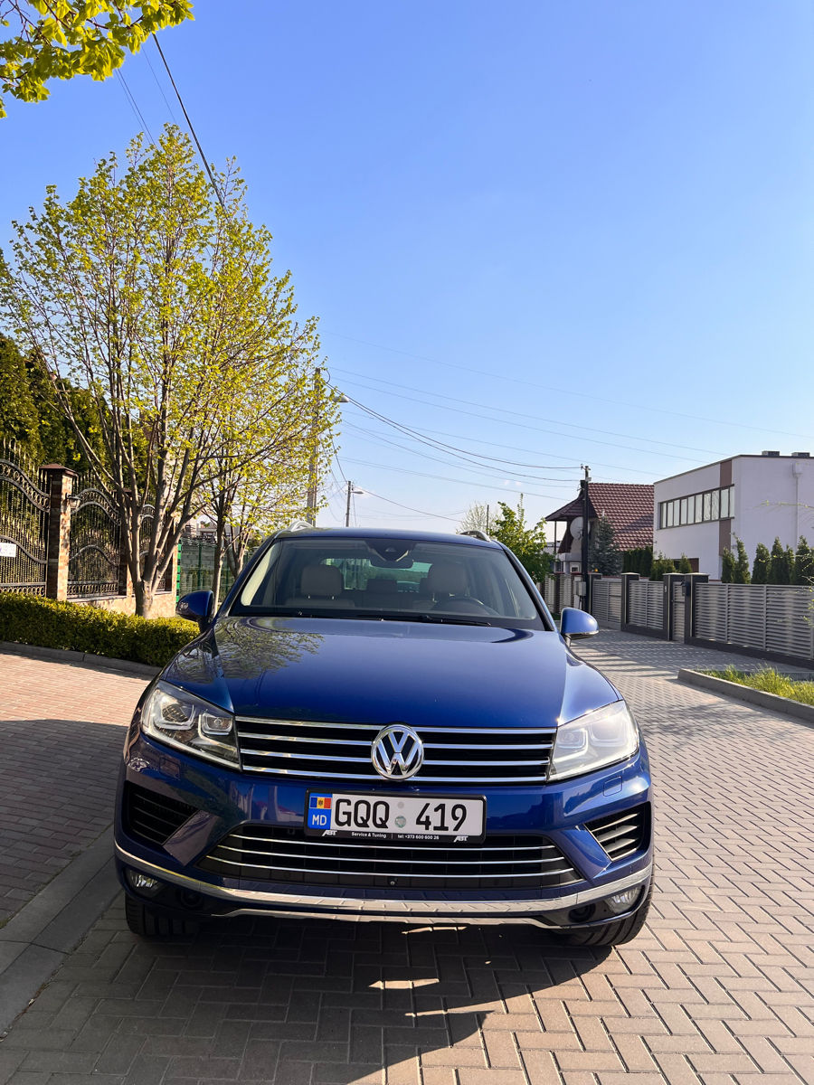 Volkswagen Touareg foto 0