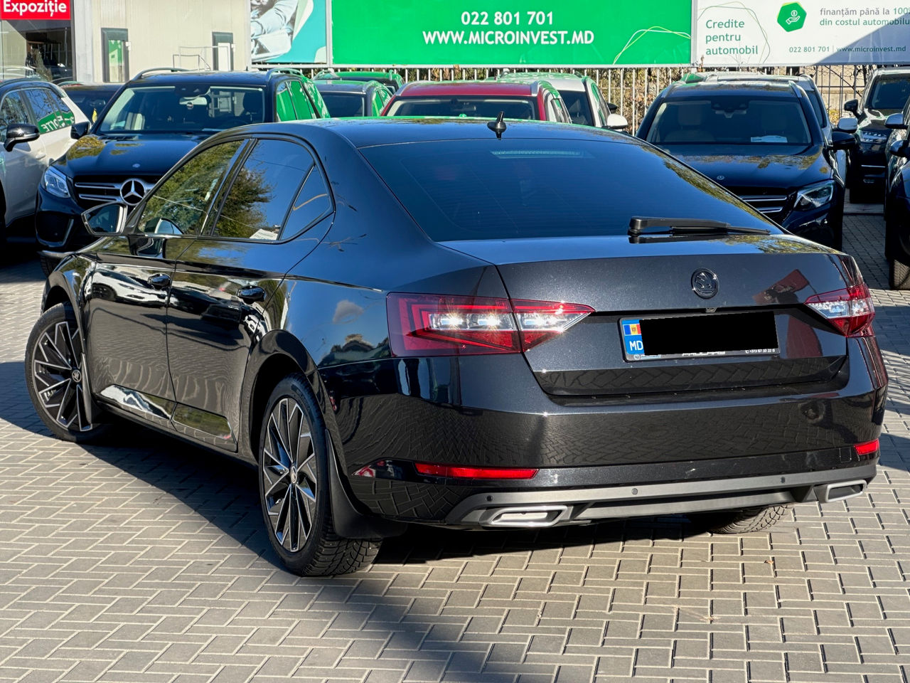 Skoda Superb foto 4