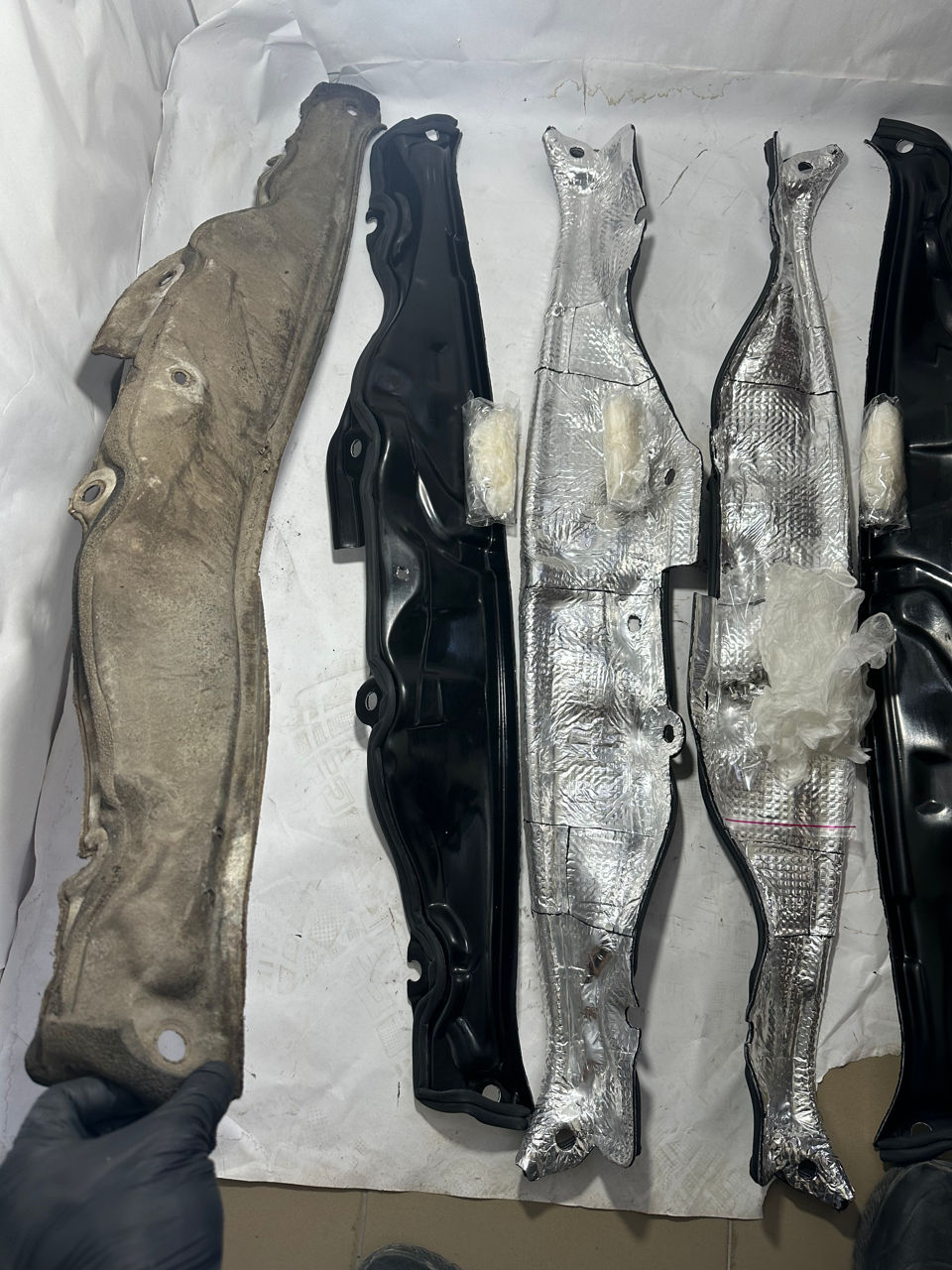 (10)Poliuretan bucse.md,Polca Жабо Renault megane 2 OE 8200557694,scenic,grand scenic 3 OE668100006R foto 2