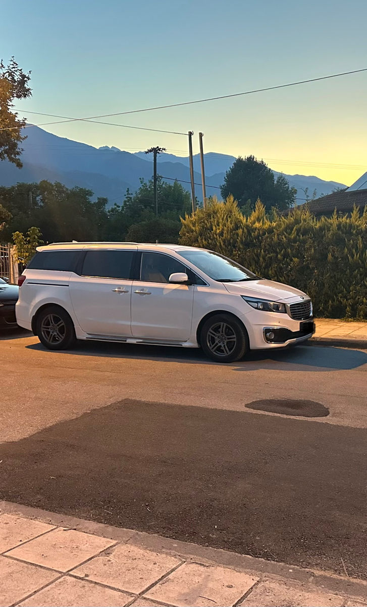 KIACarnival