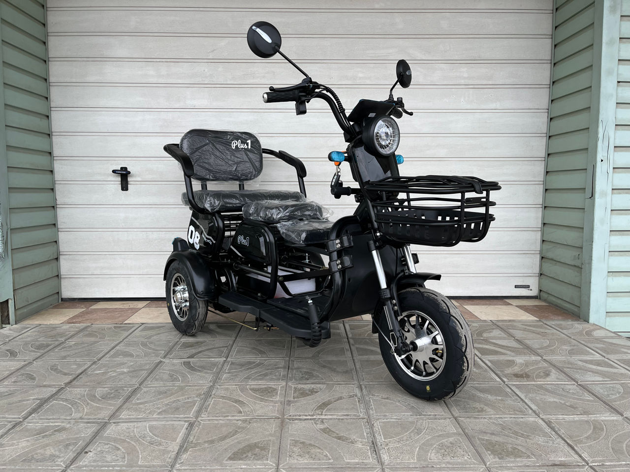 Scooter electric Plus1 M19-600W 20Ah foto 1