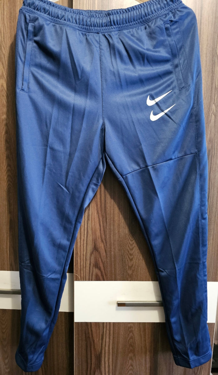 Nike оригинал, новые,размер M foto 0