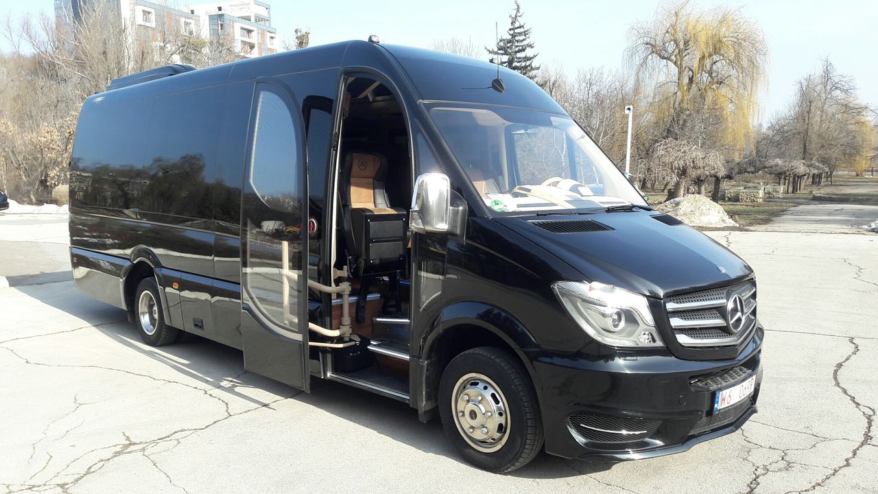 Vip - transport pasageri 21 locuri, exclusive !!! фото 0