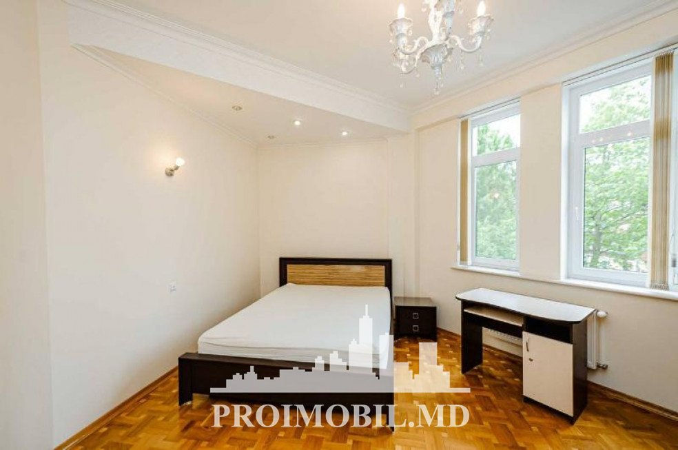 Apartament cu 2 camere, 116 m², Centru, Chișinău foto 5