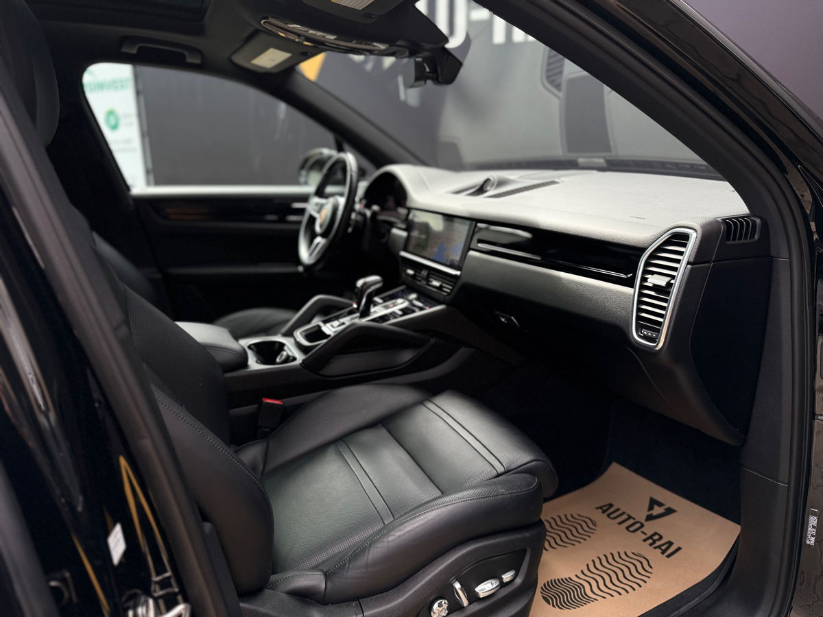 Porsche Cayenne foto 19