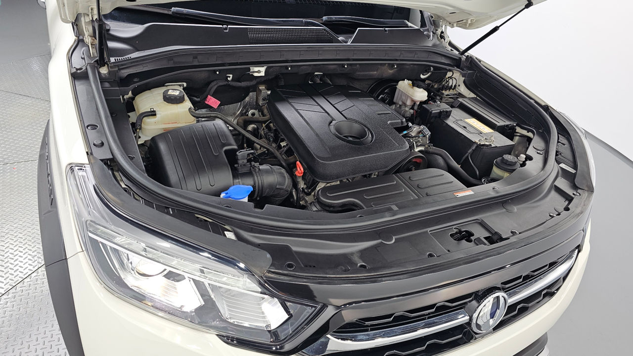 Ssangyong Rexton фото 8