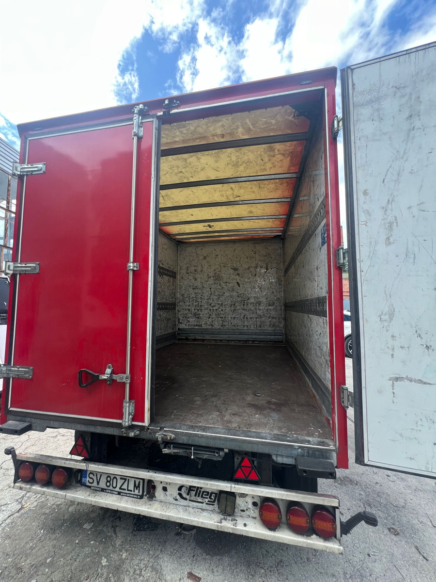 Fliegl remorcă izoterma  3500 kg foto 6