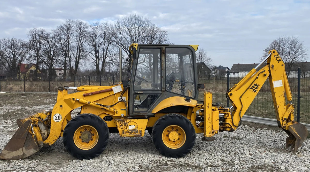 Экскаватор - погрузчик JCB 2CX ! фото 1