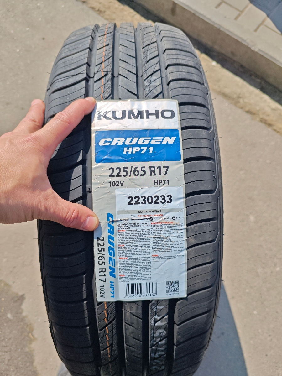 225/65R17 Kumho Koreea !! 225/65 R17 !! 225 65 17 !! 225/65/17 !! foto 1