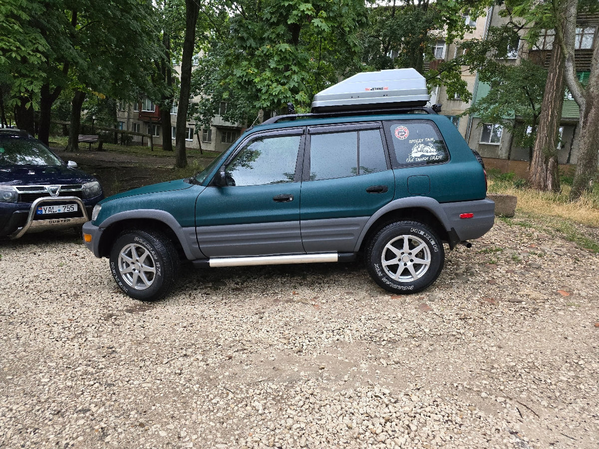 Toyota Rav 4 foto 2