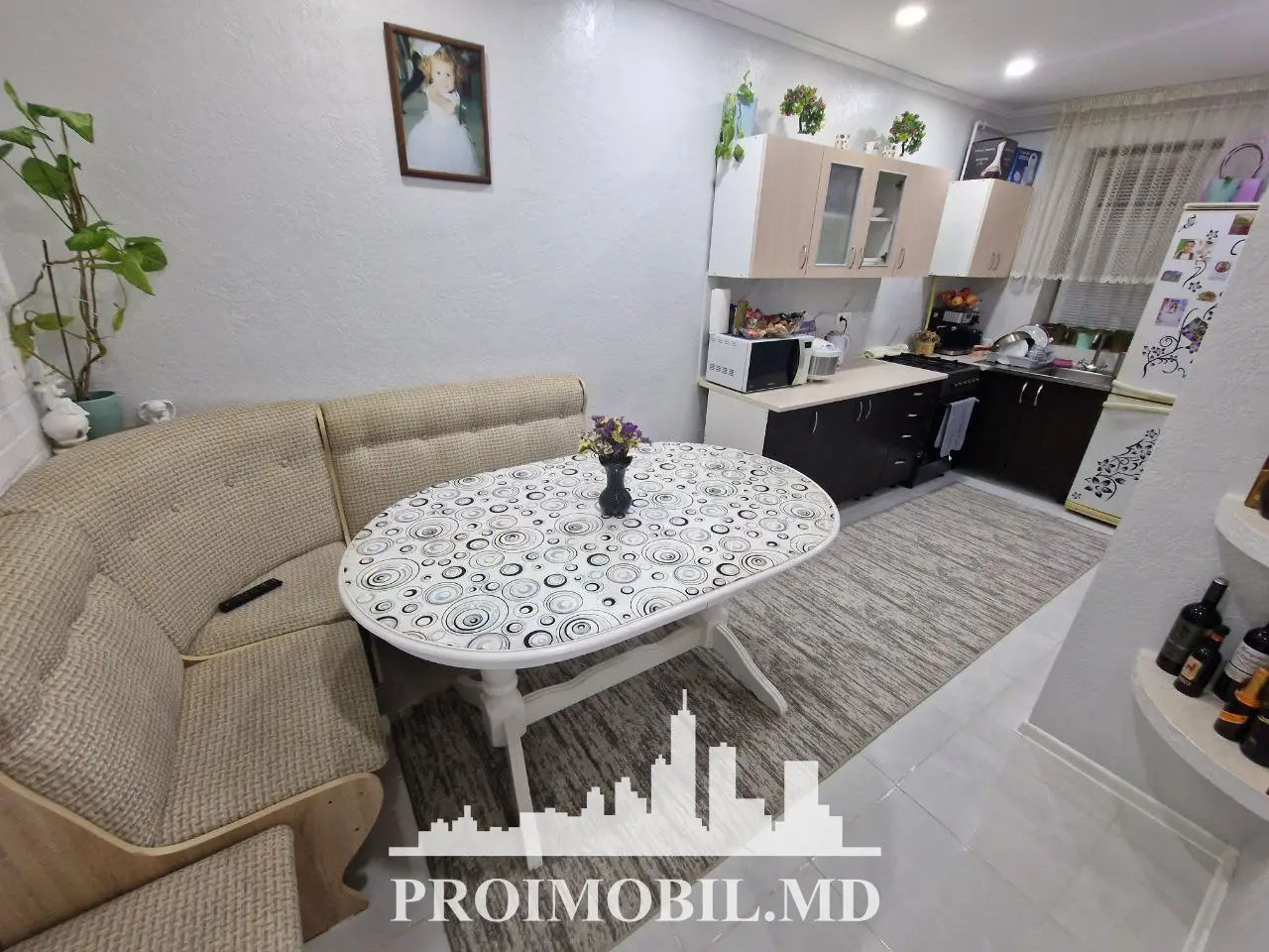 Apartament cu 2 camere, 68 m², Centru, Chișinău foto 3