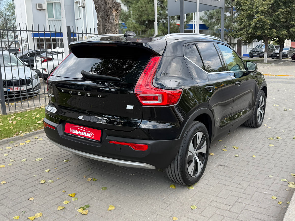 Volvo XC60 2021 photo 5