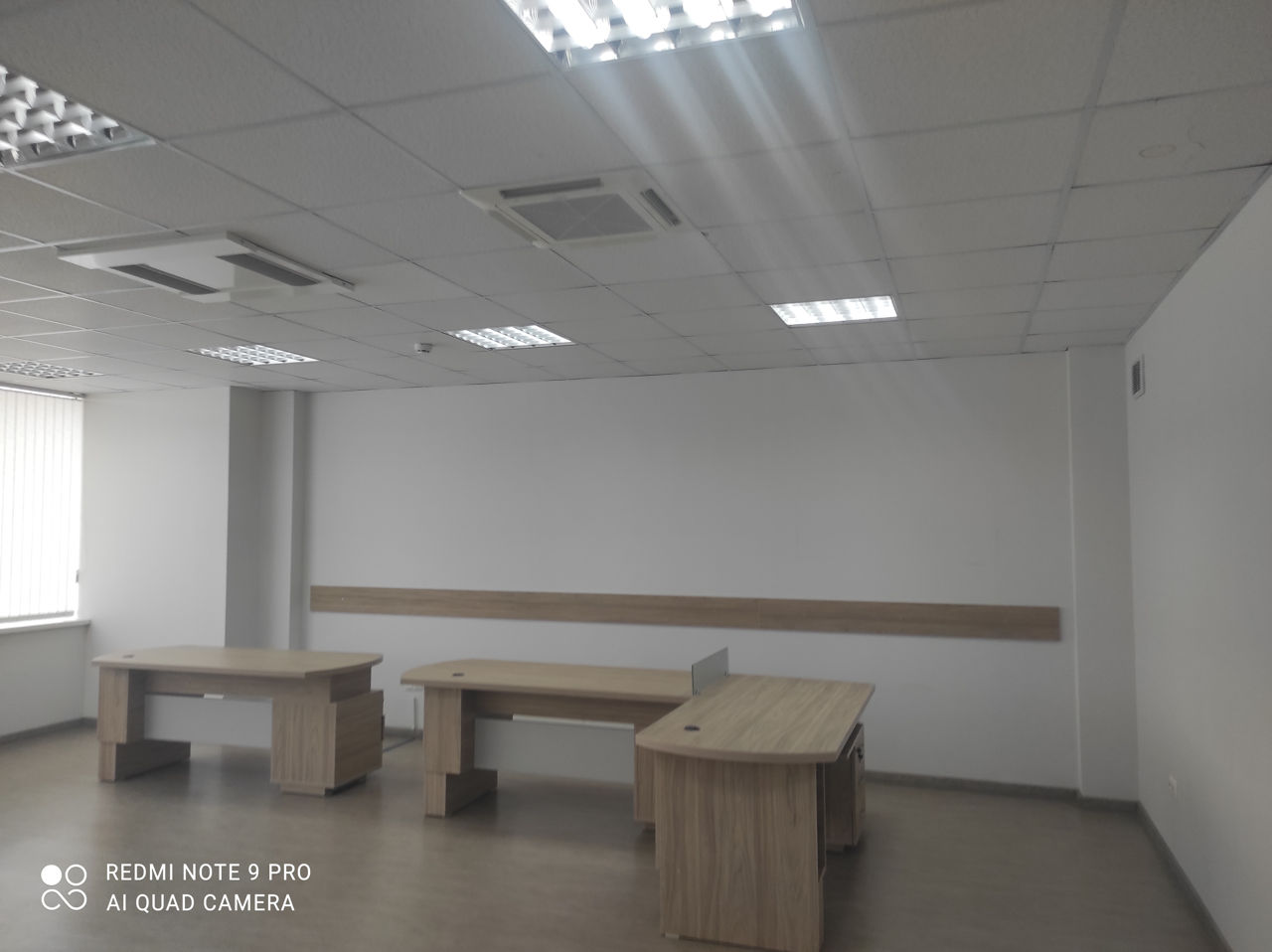 Офисы класса " А" в административно коммерческом центре  SC ''Lemn Comeţ" SRL фото 12