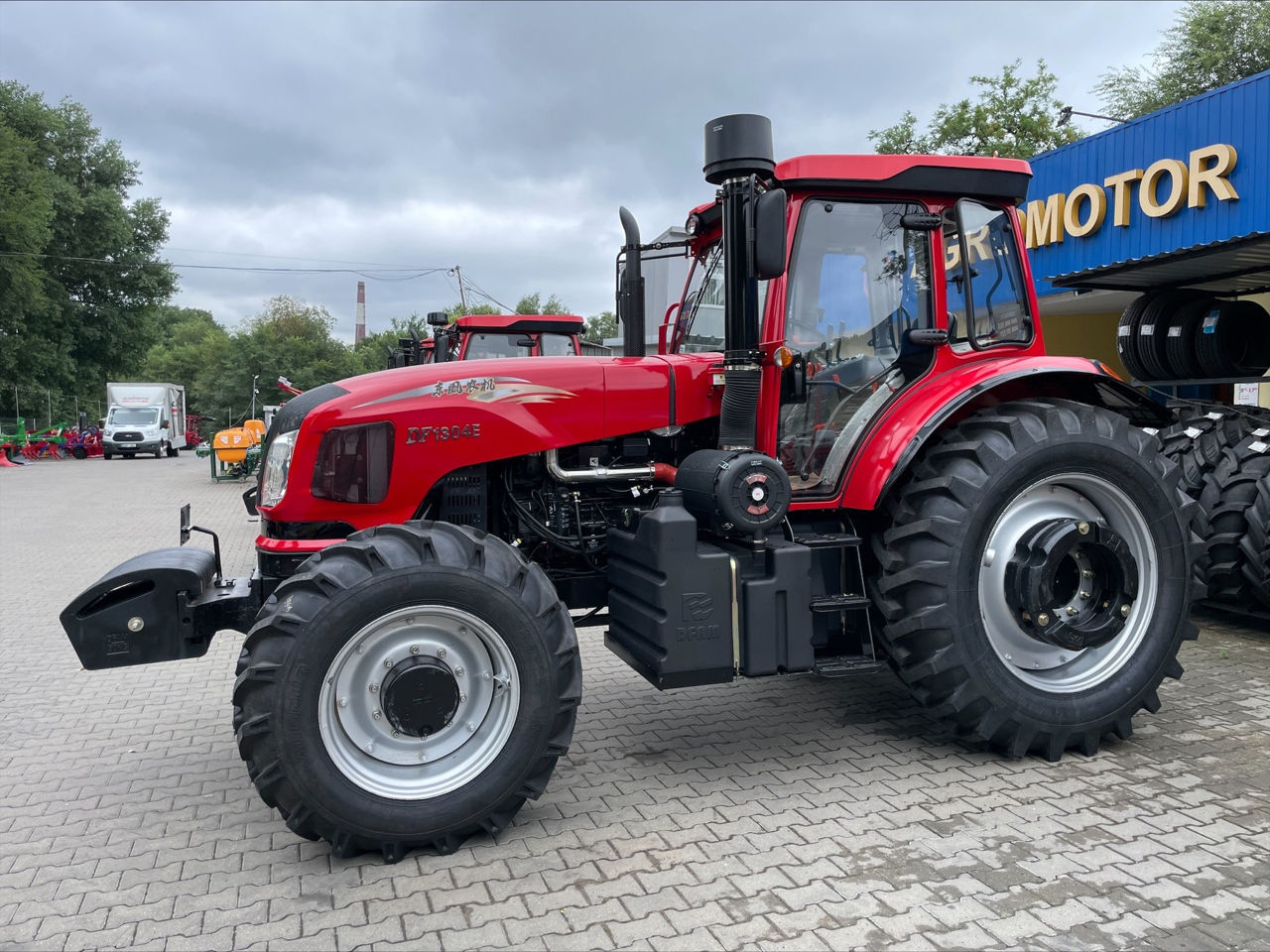 Tractor Dong-Feng DF-1304 фото 8