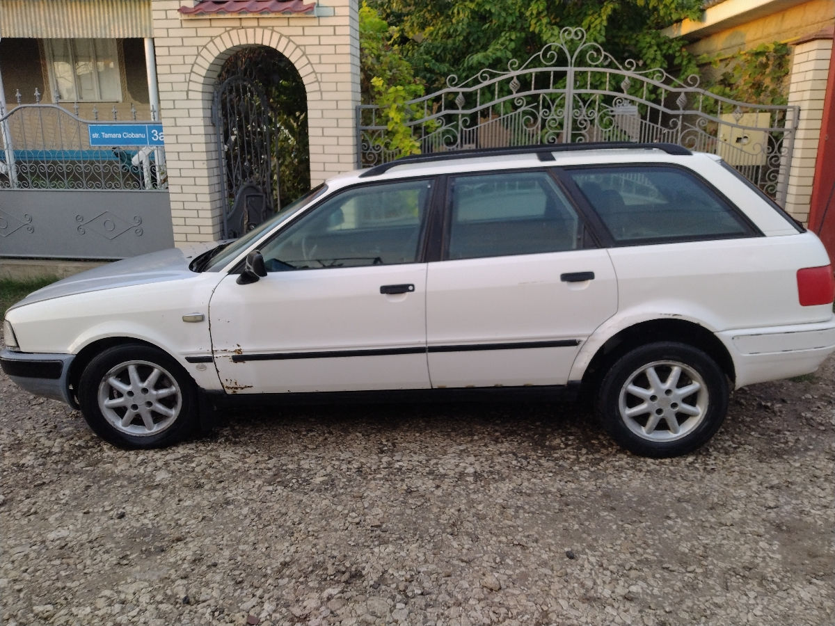 Audi 80 foto 3