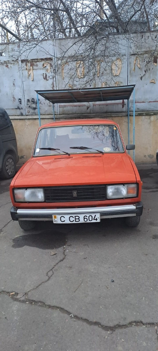Lada / ВАЗ 2105 фото 1