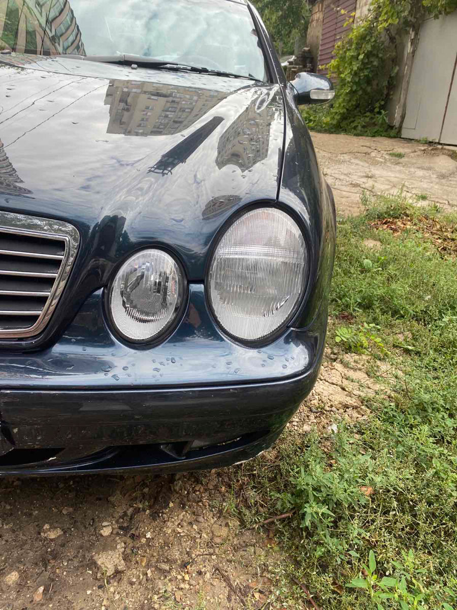 Mercedes Clk w 208 2002 года foto 0