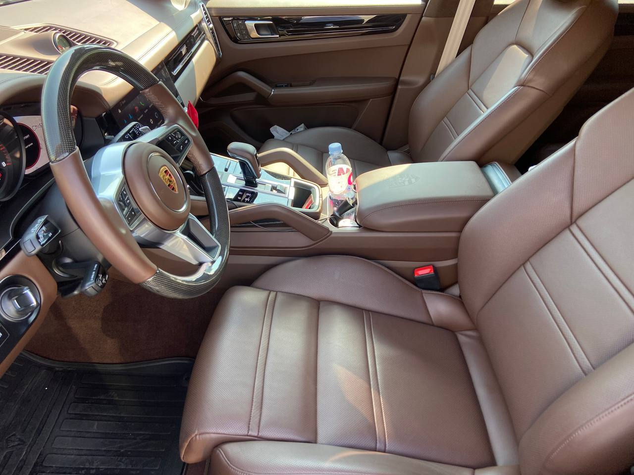 Porsche Cayenne foto 7