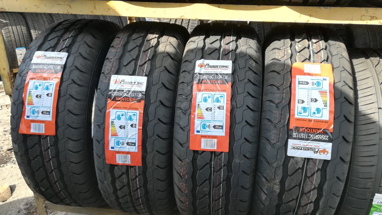 R 16C 235/65