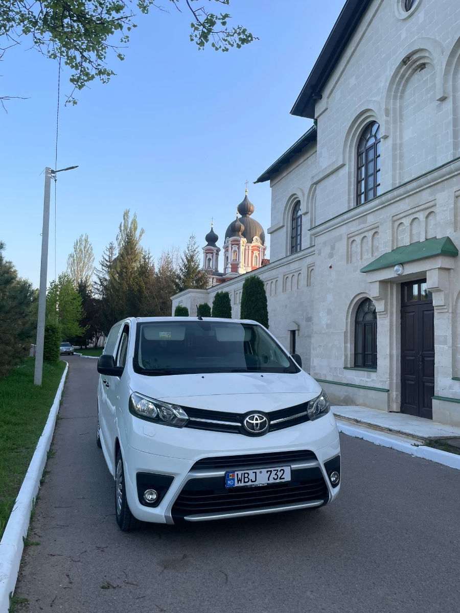 Toyota Proace foto 1